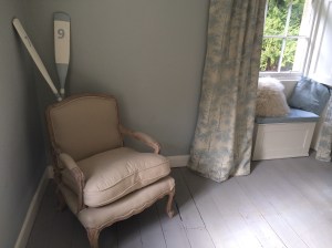 Chair from Swoon, and I painted up the oars while we were at our old house using up bits of paint. And the date is our anniversary so it hopefully acts as a reminder of the date.